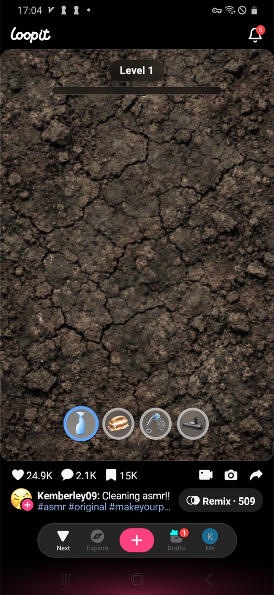 Loopit Cleaning ASMR Level 1 screen with a dirty surface and four tool icons.