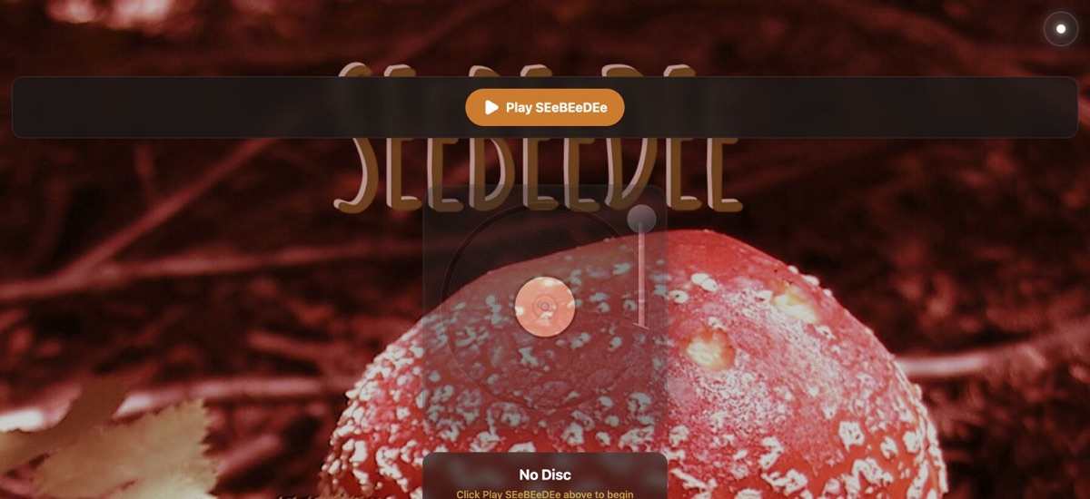 SEeBEeDEe music page showing No Disc and the Play button.